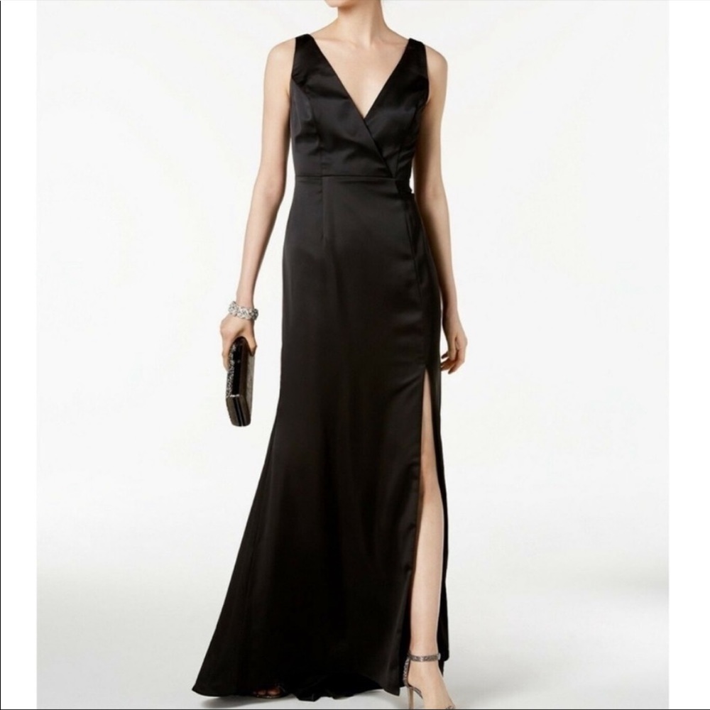 Elegant Adrianna Papell Black Satin High Slit V-Neck Evening Gown